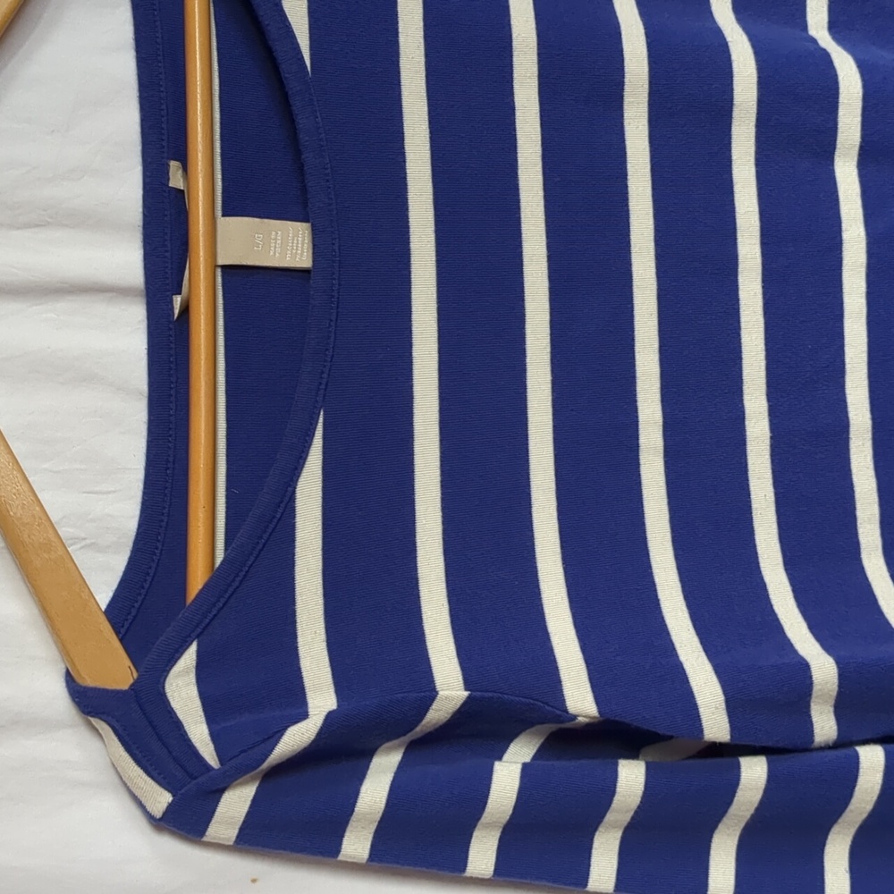Banana Republic striped Blue black and White Women's Top large - Picture 5 of 7